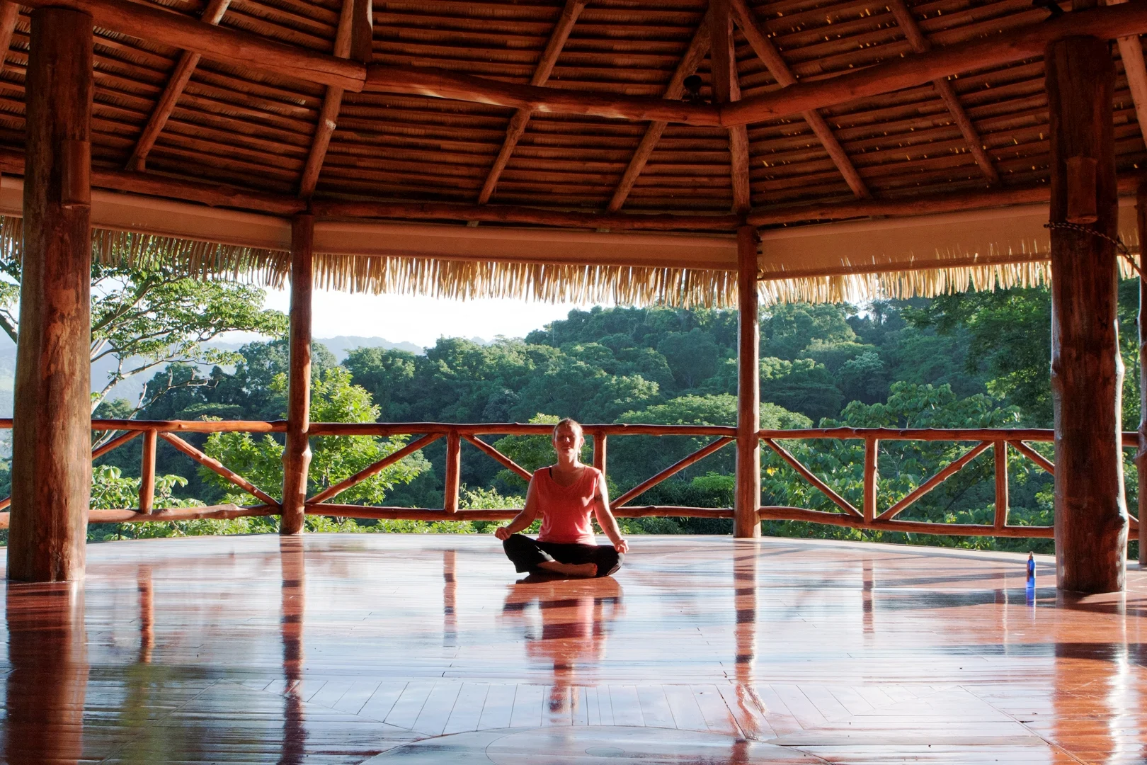 Amatierra yoga meditation retreat costa rica